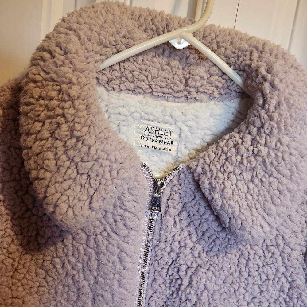 Ashley By 26 International Teddy Jacket in Light Pink- Size Medium - Picture 3 of 8